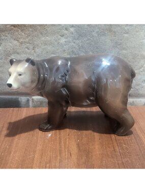 Vintage Porcelain Brown Bear Figurine Glossy Ceramic Grizzly Statue Wildlife Dec
